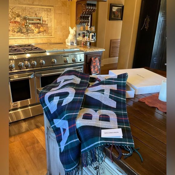Balenciaga Accessories - NWT & BOX Balenciaga 100% Wool scarf 💕